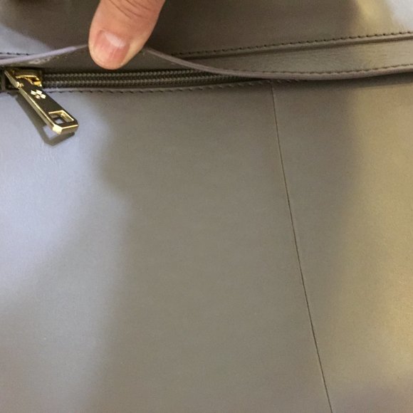 Handbag - Picture 8 of 12